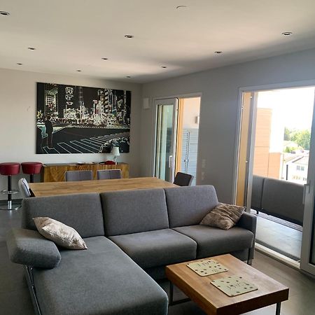 Penthouse Apartment Mit Alpenblick Friedrichshafen Eksteriør bilde