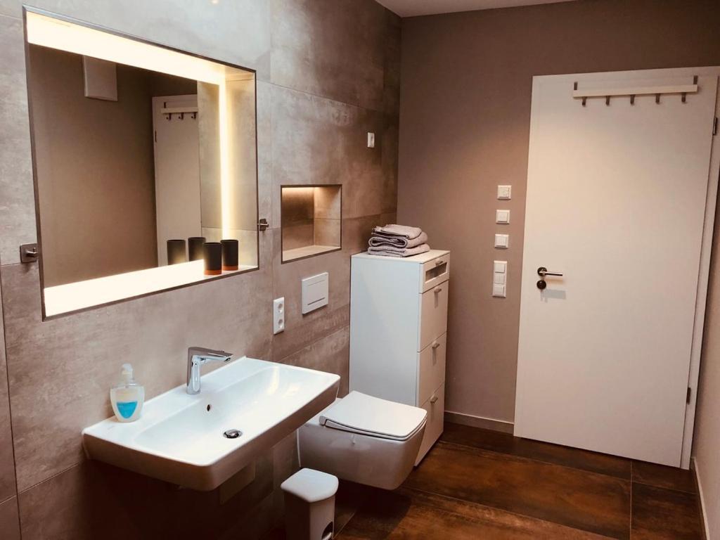 Penthouse Apartment Mit Alpenblick Friedrichshafen Eksteriør bilde