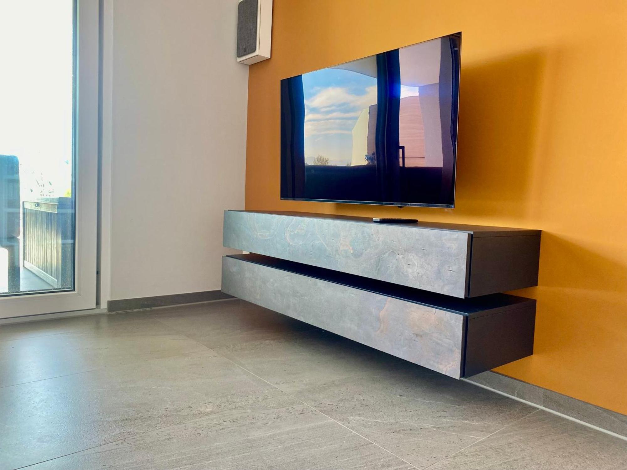 Penthouse Apartment Mit Alpenblick Friedrichshafen Eksteriør bilde